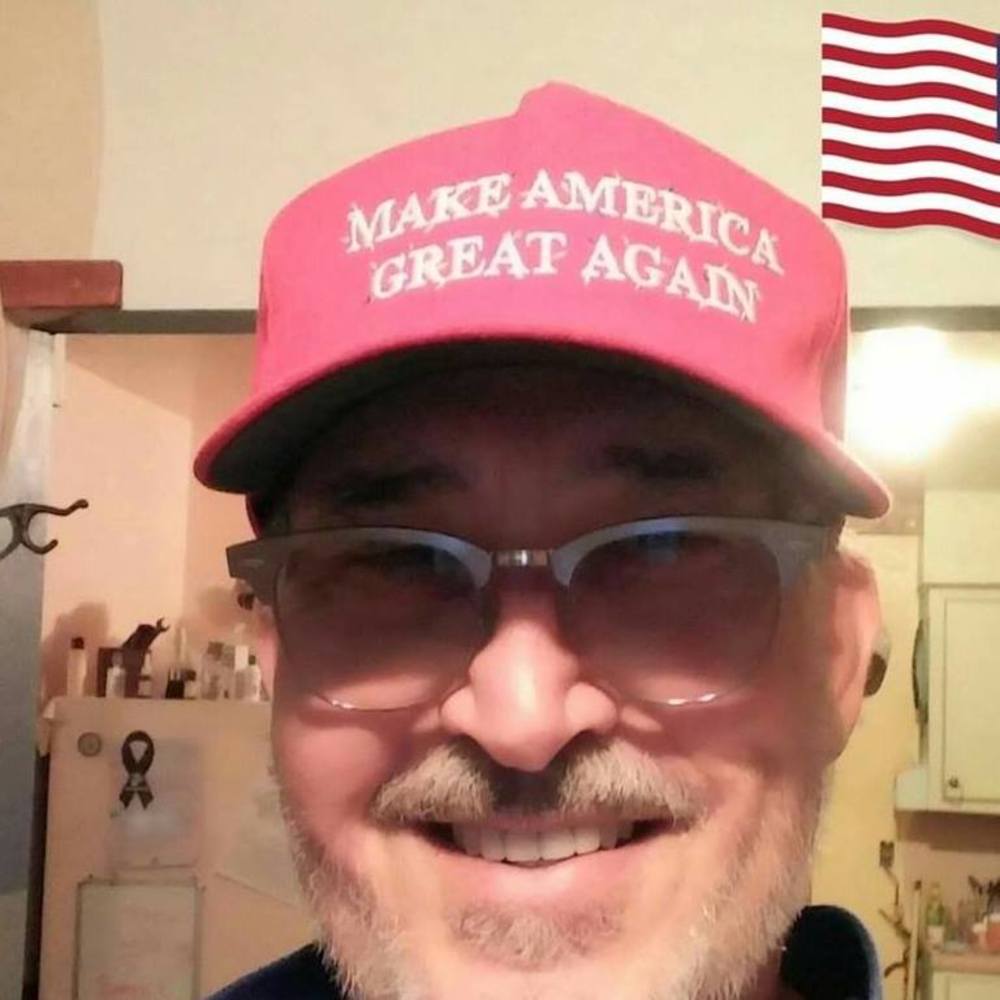 Meet your Posher, Martin